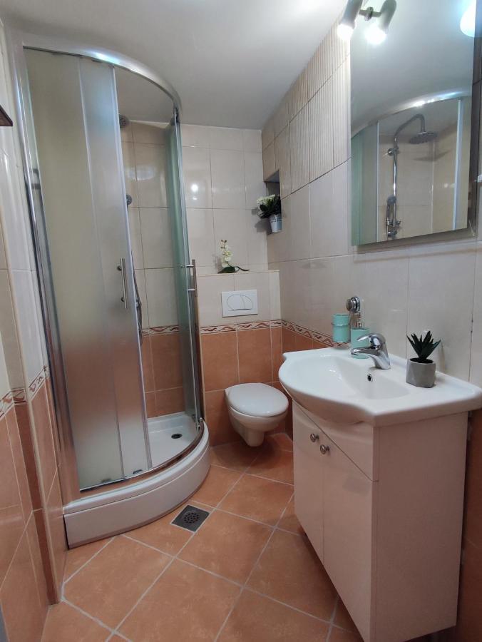 Appartement STONE HOUSE Lovric à Kaštela Extérieur photo